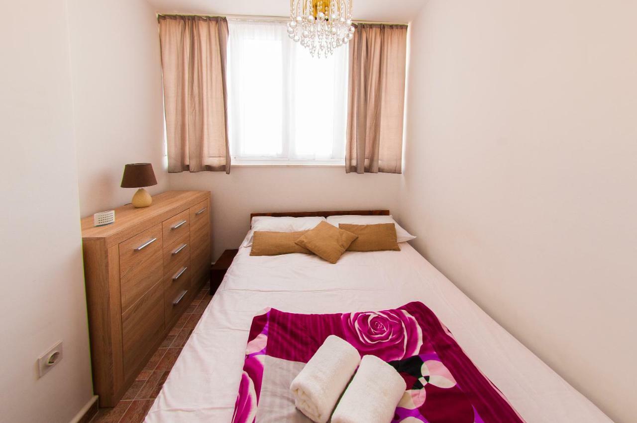 Apartment Mira Spalato Esterno foto